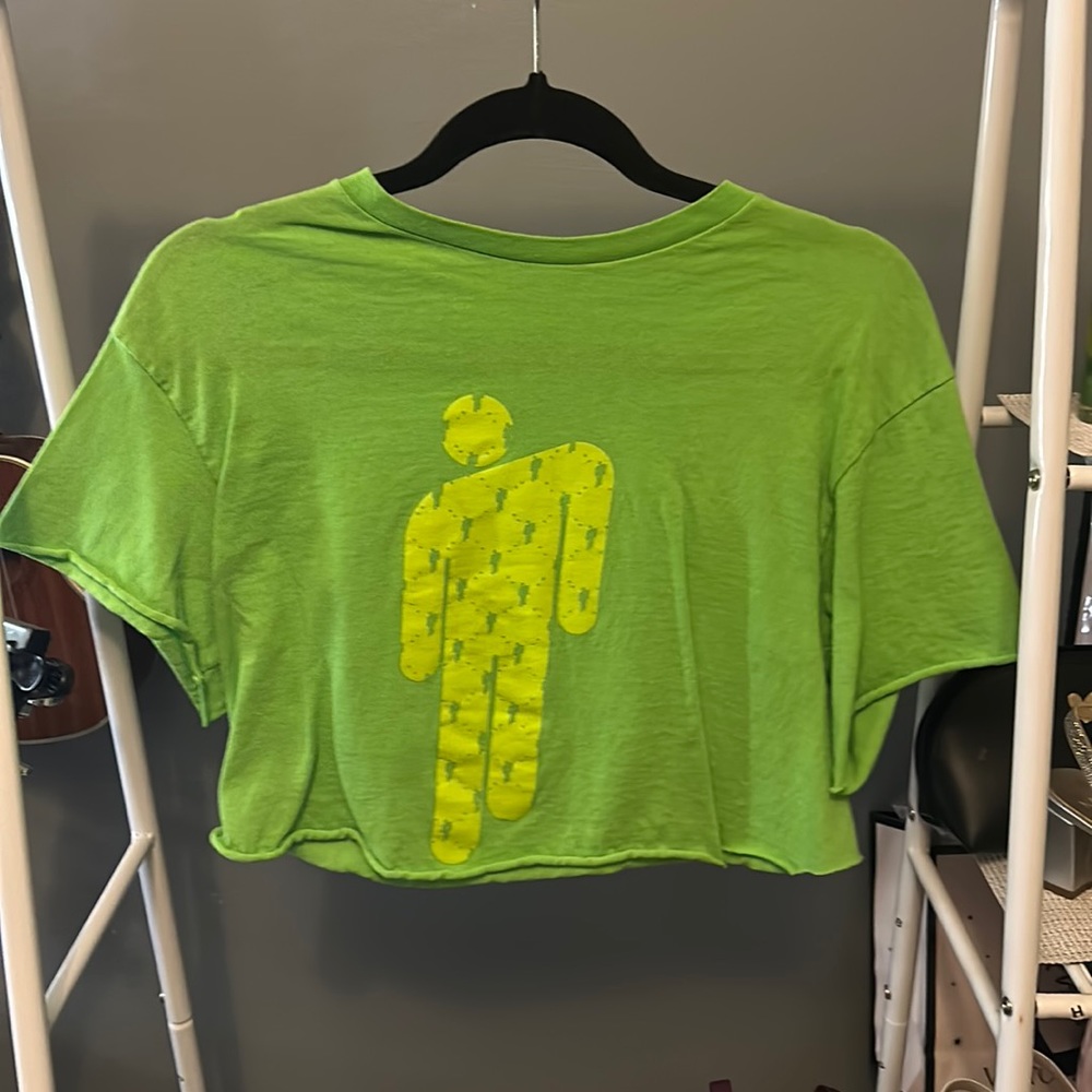 Billie Eilish cropped shirt